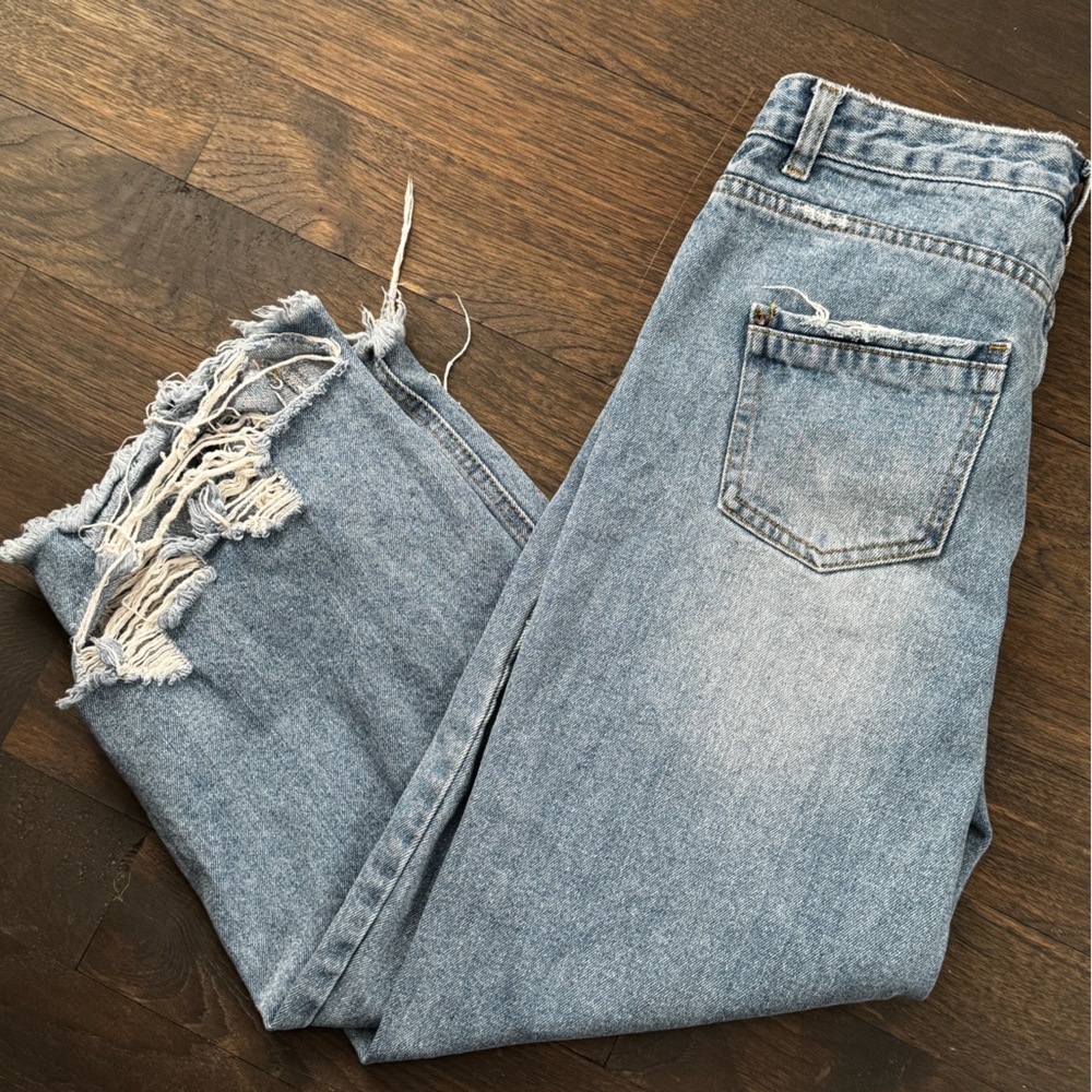 Misguided Wide leg Distressed denim
